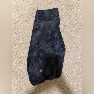 Lululemon Wunder Train High-Rise Crop 23”